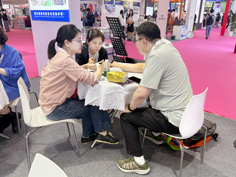 f4a32476-5be7-49f1-aa06-067e2476bbe0_副本.jpg